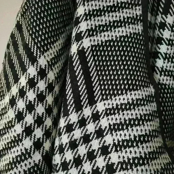 Talbots-Stadium Plaid Ruana - Picture 5 of 5